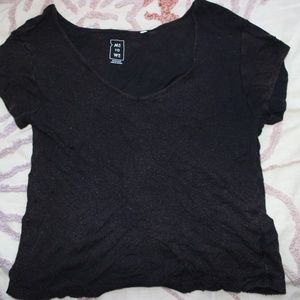 Me to We vneck dark brown/black tshirt